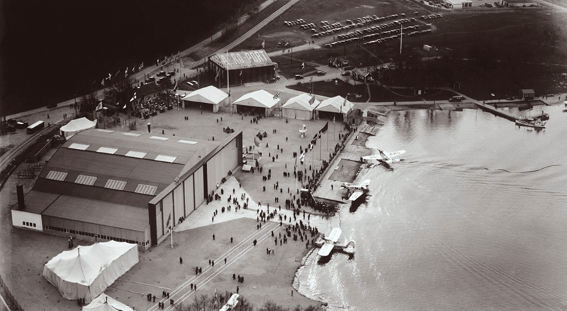 Stockholm-Lindarängen under ILIS-utställningen 1931. Plan från ABA och Lufthansa skymtar. Foto i LFV:s arkiv.